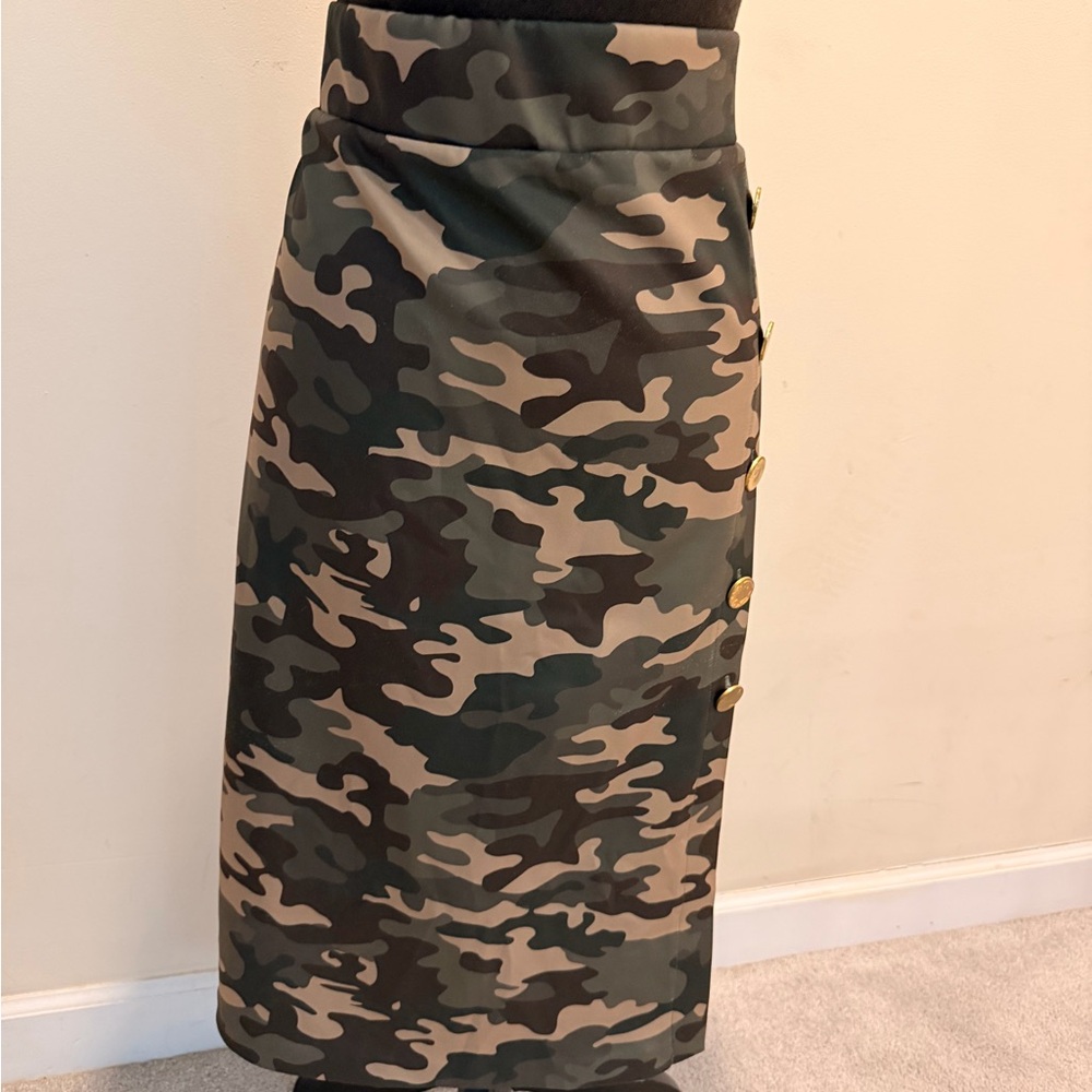 Eloquii Camouflage Pencil Skirt with Gold Buttons